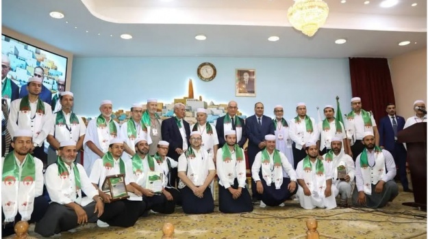 Le SG du HCA Préside la Cérémonie de remise des diplômes de la Première Promotion  d'Etudiants en Licence de Langue Amazighes à Ghardaïa